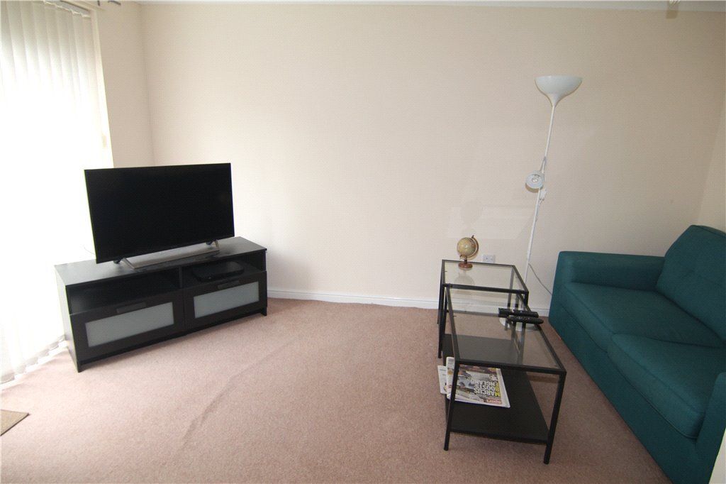 Property photo 3 of 6 Picture No. 05