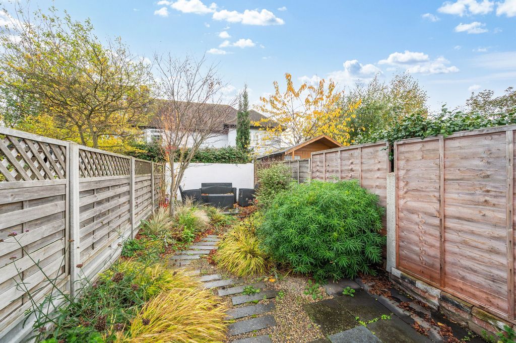 Property photo 3 of 10