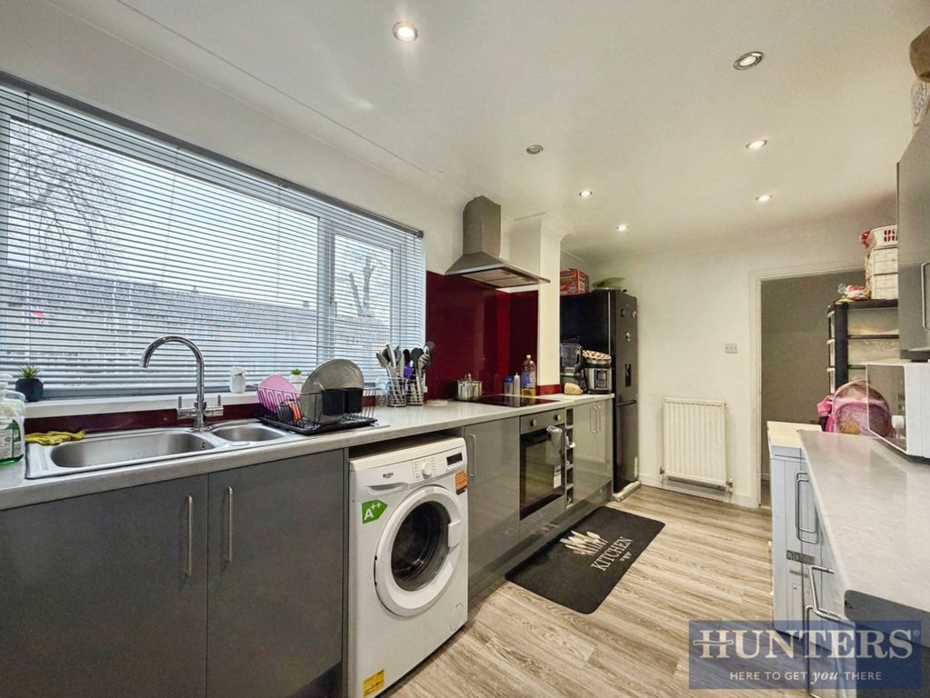 Property photo 3 of 9 Pbox-Img.Jpeg