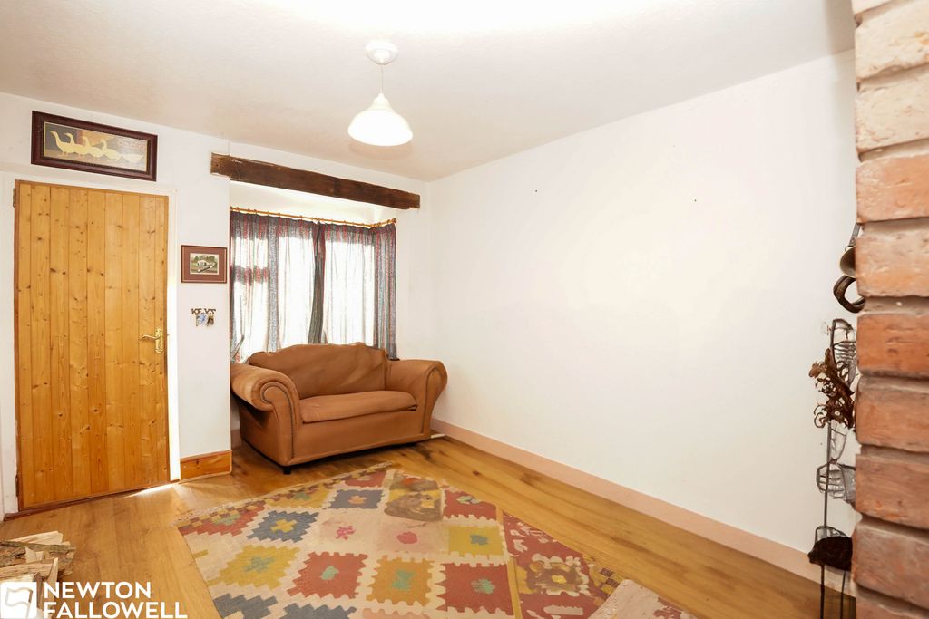 Property photo 3 of 21