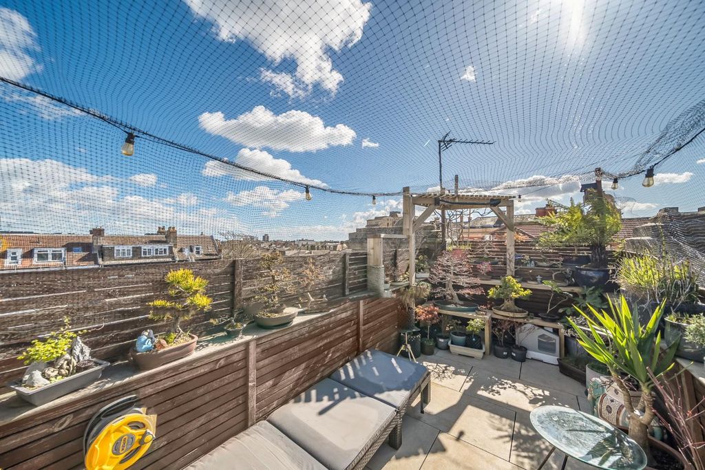 Property photo 1 of 20 1433346-15-69c3E8F40B099.Jpg