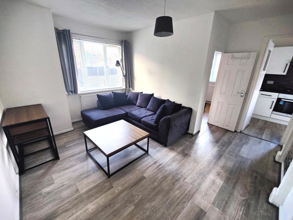 Property photo 3 of 6 Living Room 2