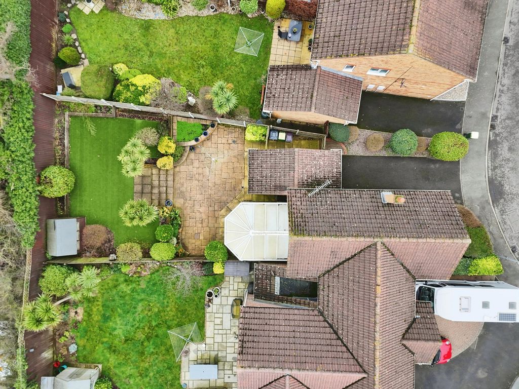 Property photo 3 of 21