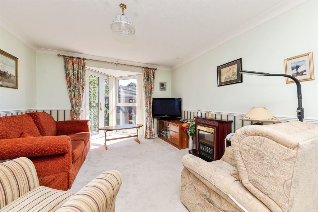 Property photo 2 of 15
