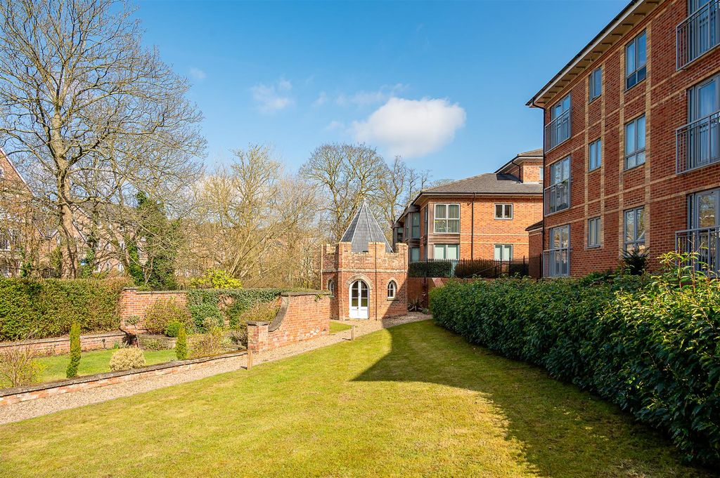 Additional image 12 of 2 bed flat for saleCollege Mews, York YO31