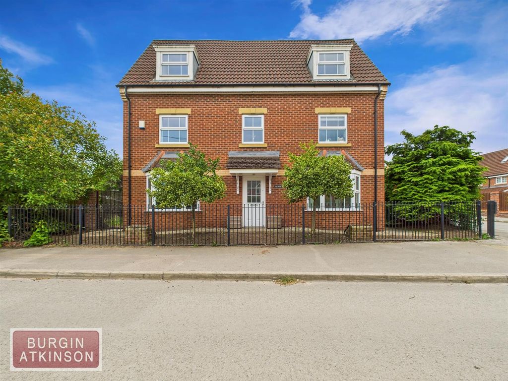 Property photo 1 of 33 Cam01619G0-Pr0152-Still033.Jpg