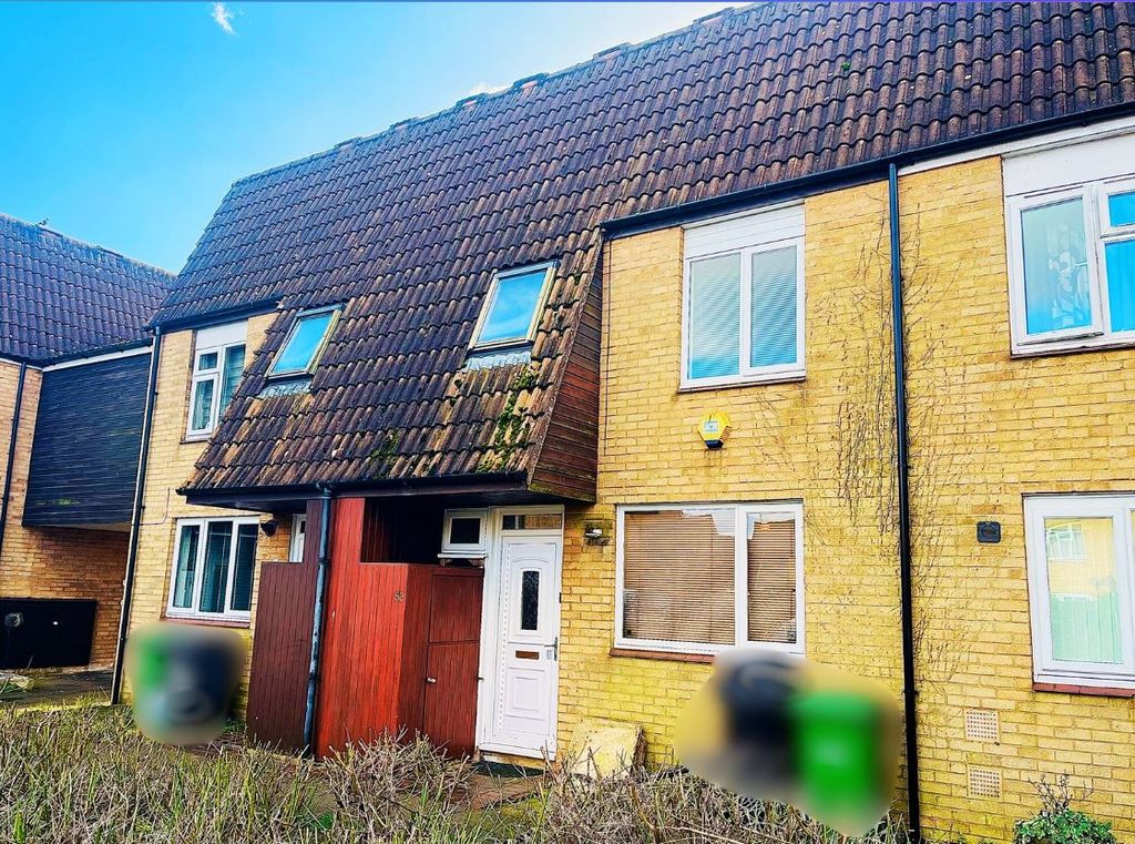 Property photo 1 of 5