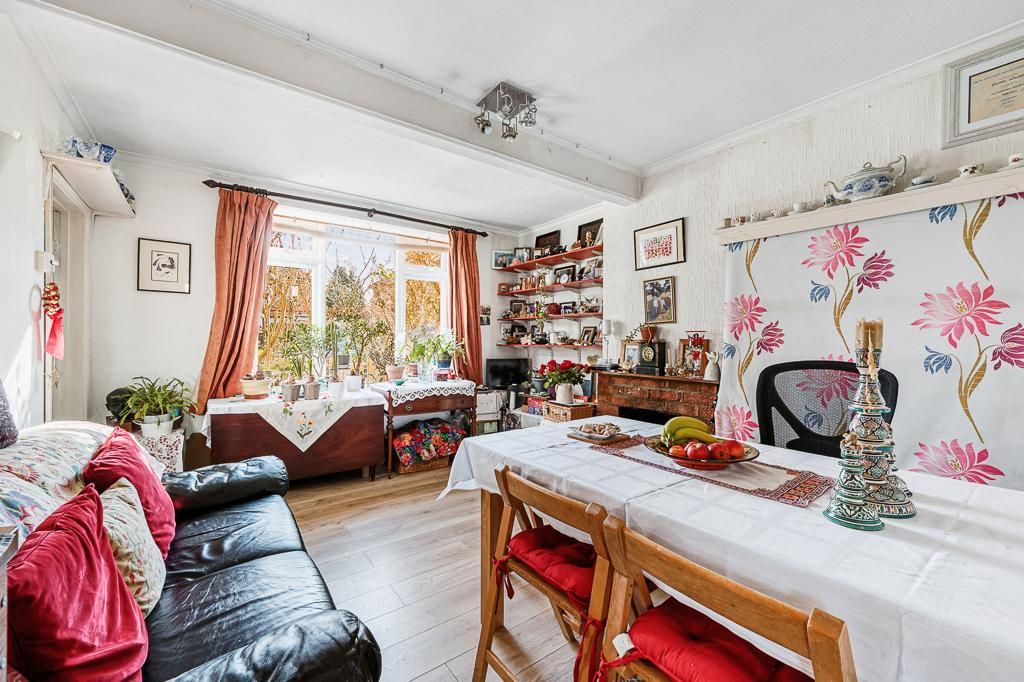 Property photo 2 of 12 Photo 2