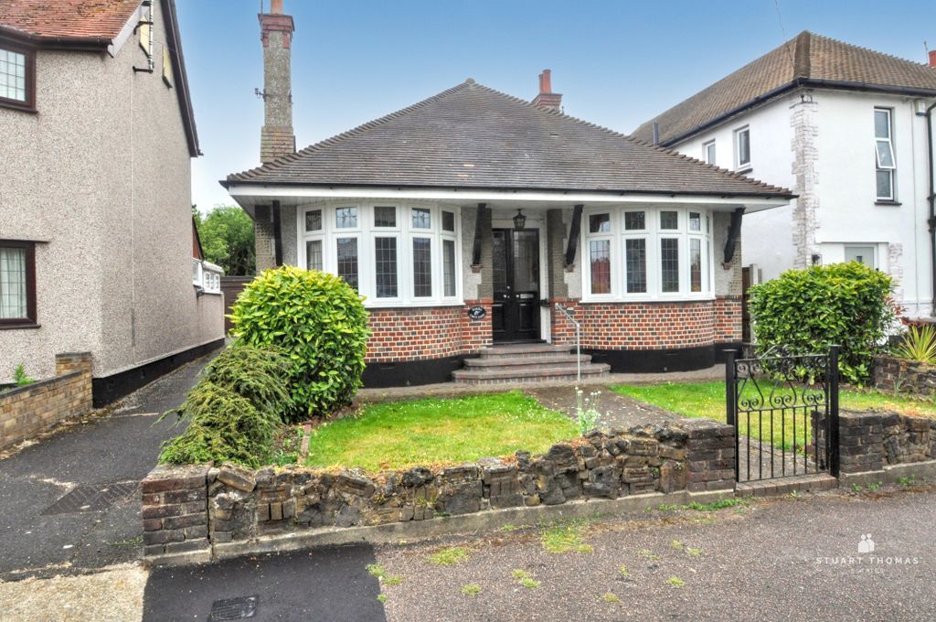 Property photo 1 of 18