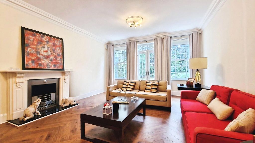 Property photo 3 of 19 Picture No. 16