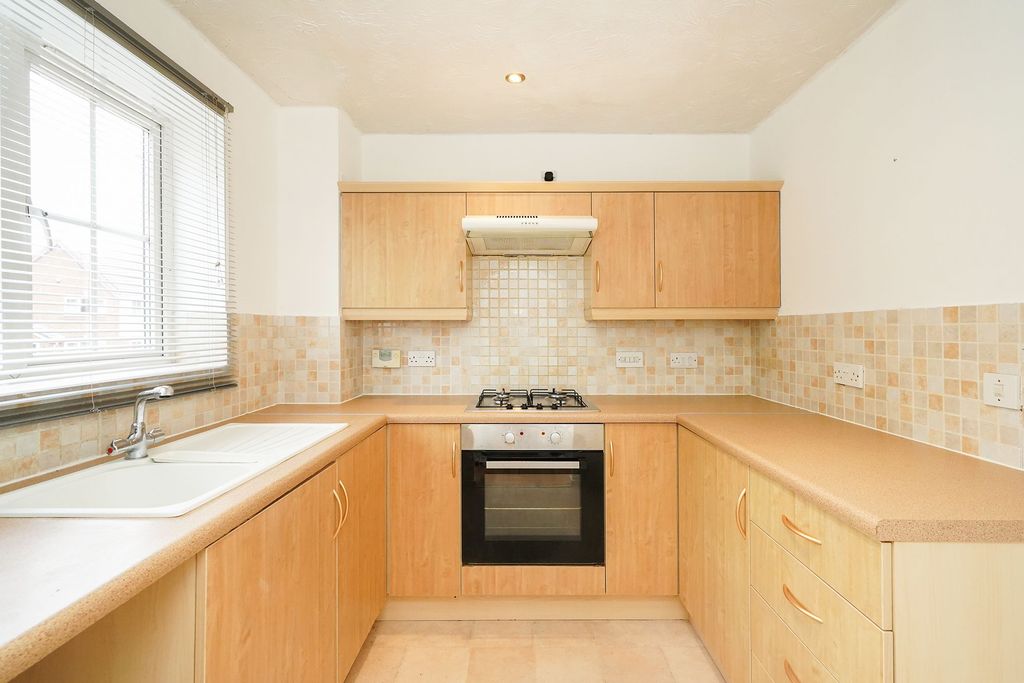 Property photo 3 of 13