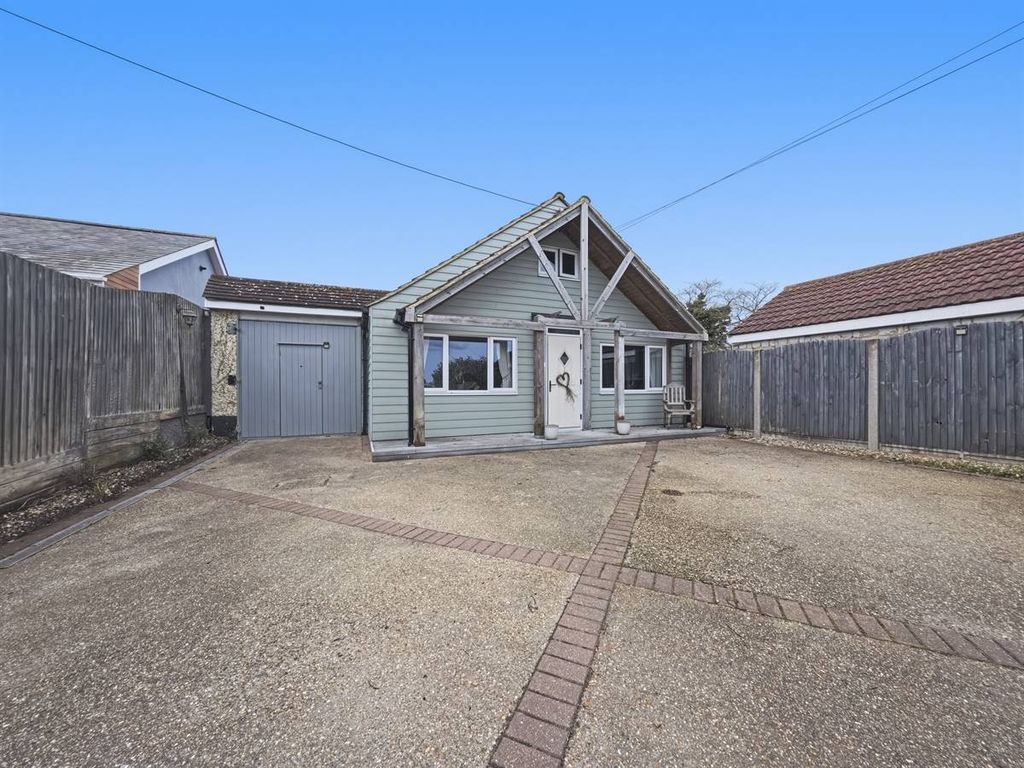 Property photo 1 of 36