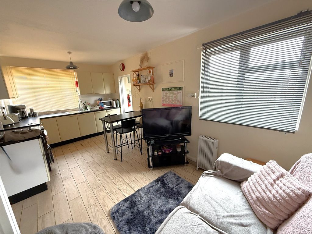 Property photo 3 of 10 Picture No. 03