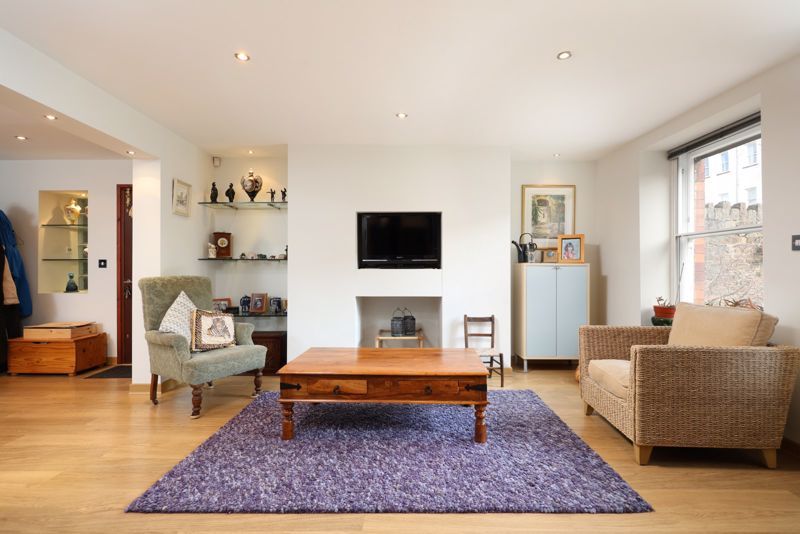 Property photo 3 of 16 Sitting Room