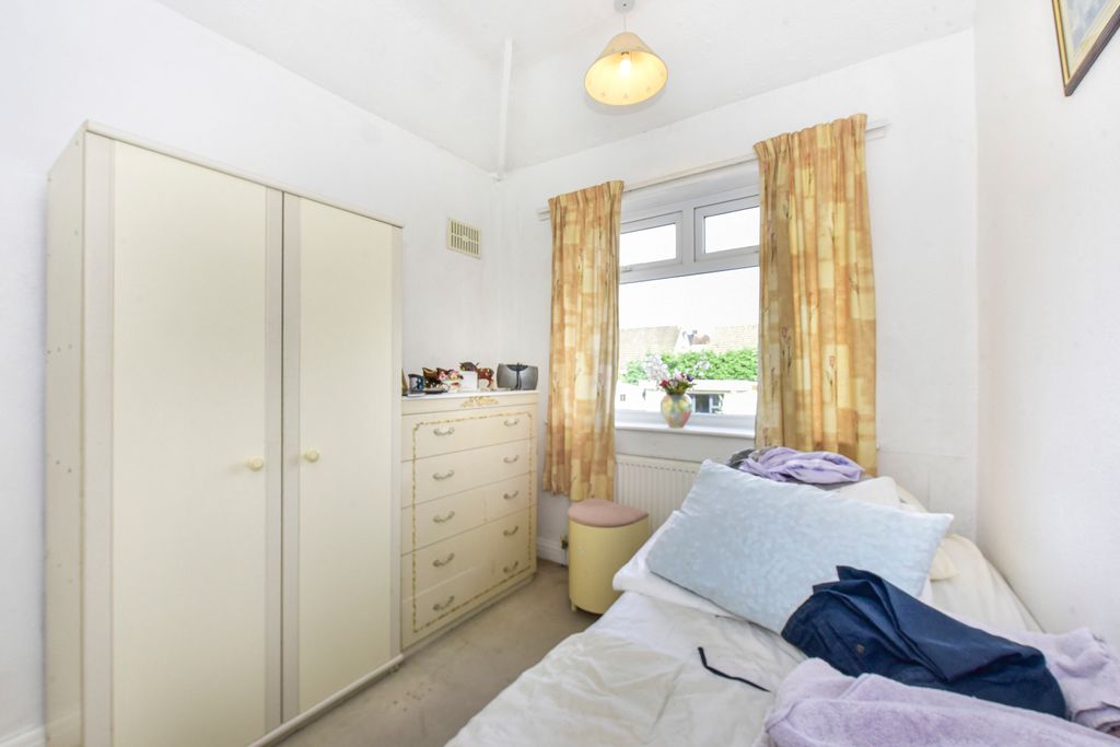 Property photo 3 of 22 Img_2659