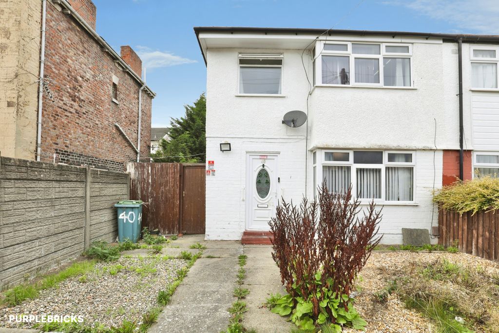 Property photo 2 of 23