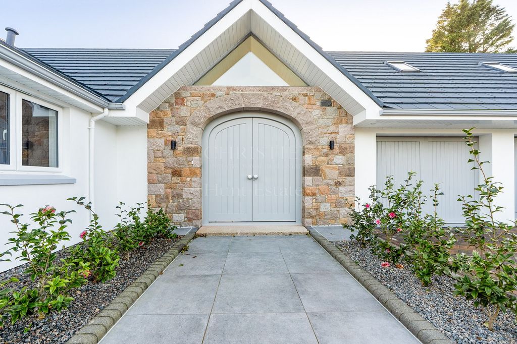 Property photo 2 of 30 Not Specified