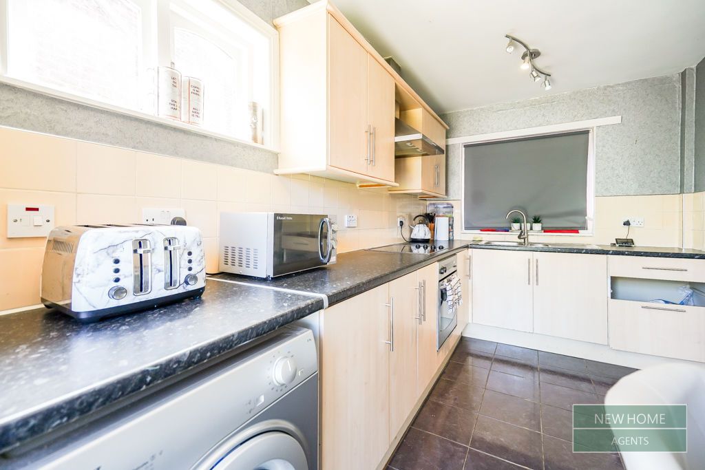 Property photo 3 of 17 Photo 14