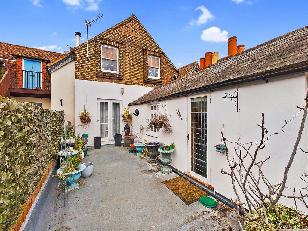 Property photo 1 of 15 Picture No. 25