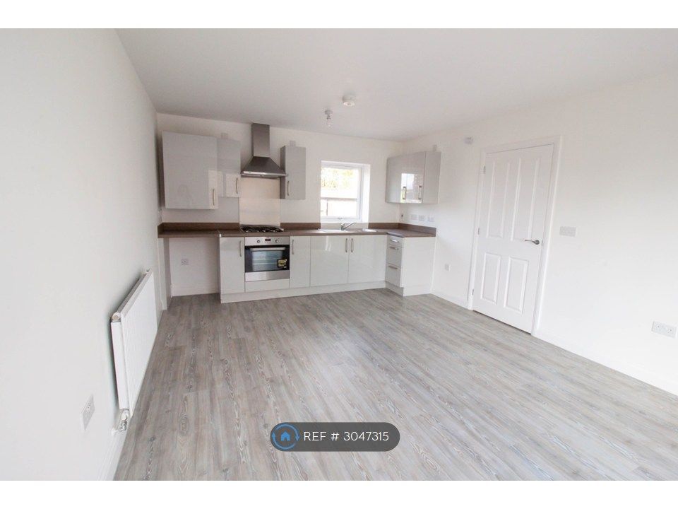 Property photo 1 of 11 Brand New Kitchen
