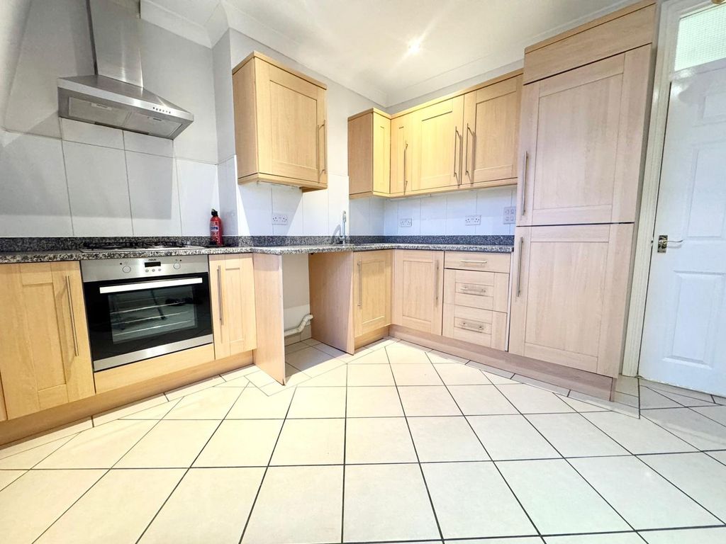 Property photo 2 of 7 Picture No. 04