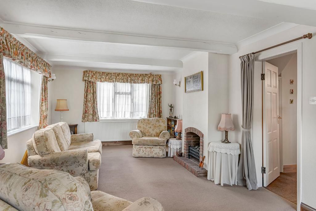 Property photo 2 of 17 Lounge/Dining Room