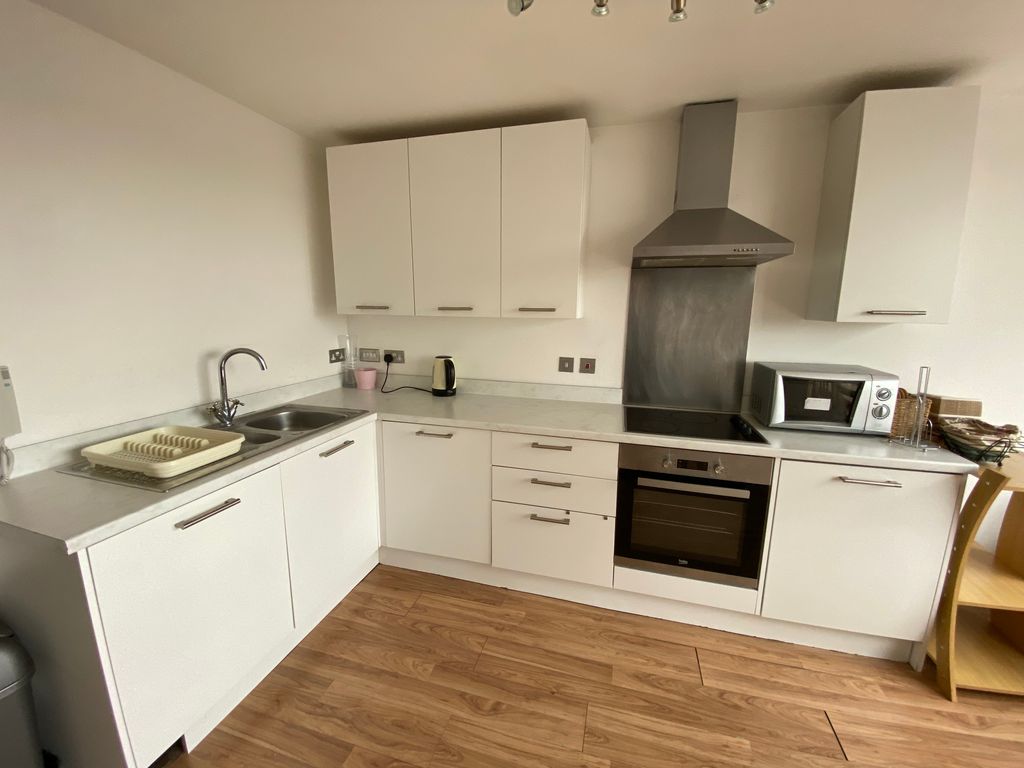 Property photo 2 of 8