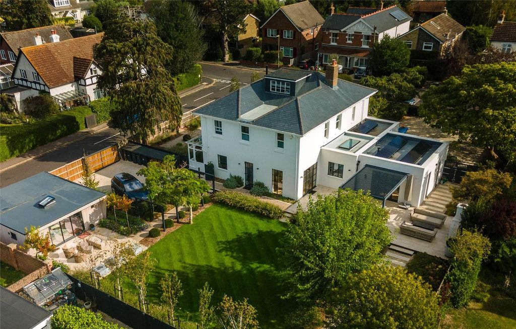 Property photo 1 of 36 Drone Shot