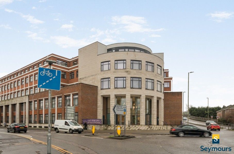 Property photo 1 of 5