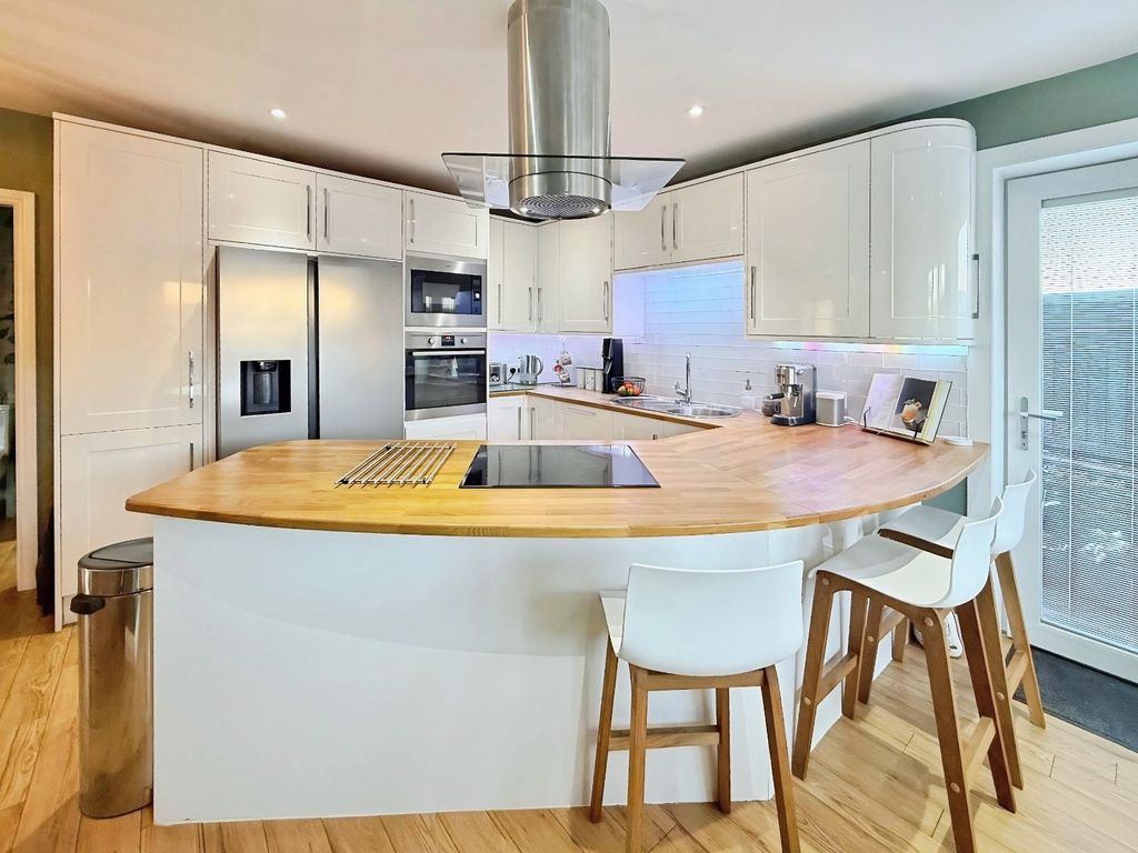 Property photo 2 of 31 Picture 2