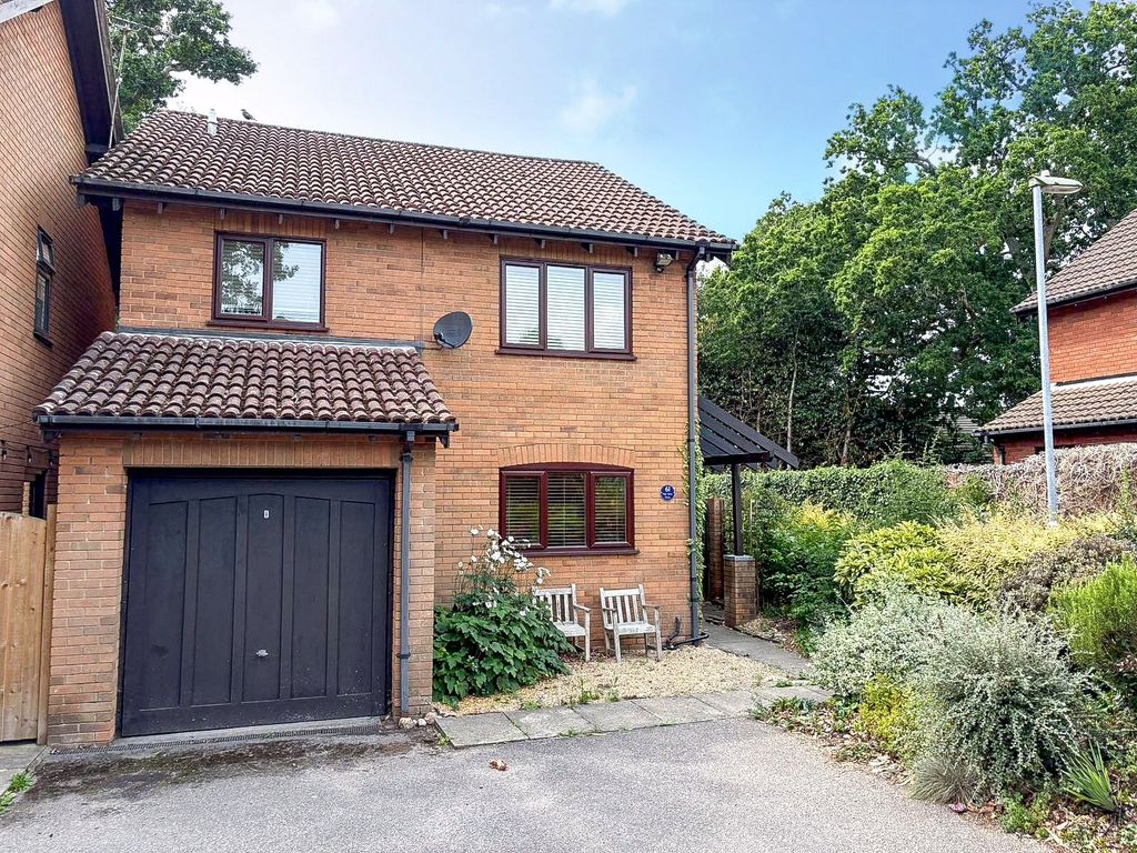 Property photo 1 of 21 Picture No. 27