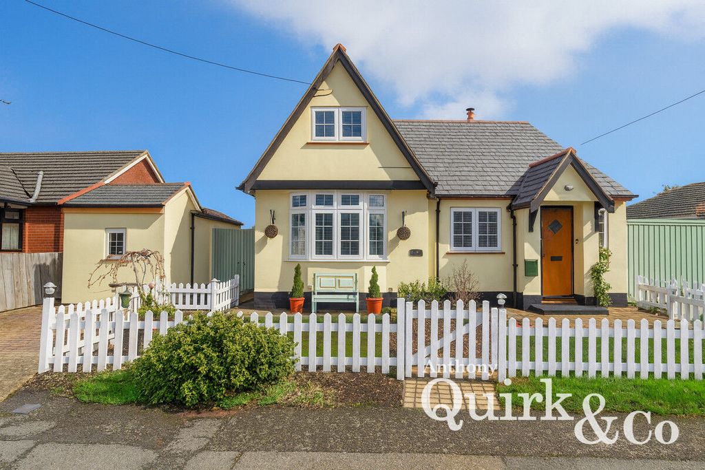 Property photo 1 of 21