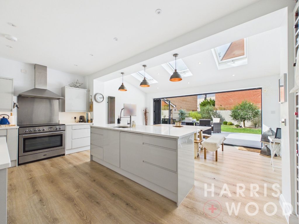 Property photo 2 of 40 5169492