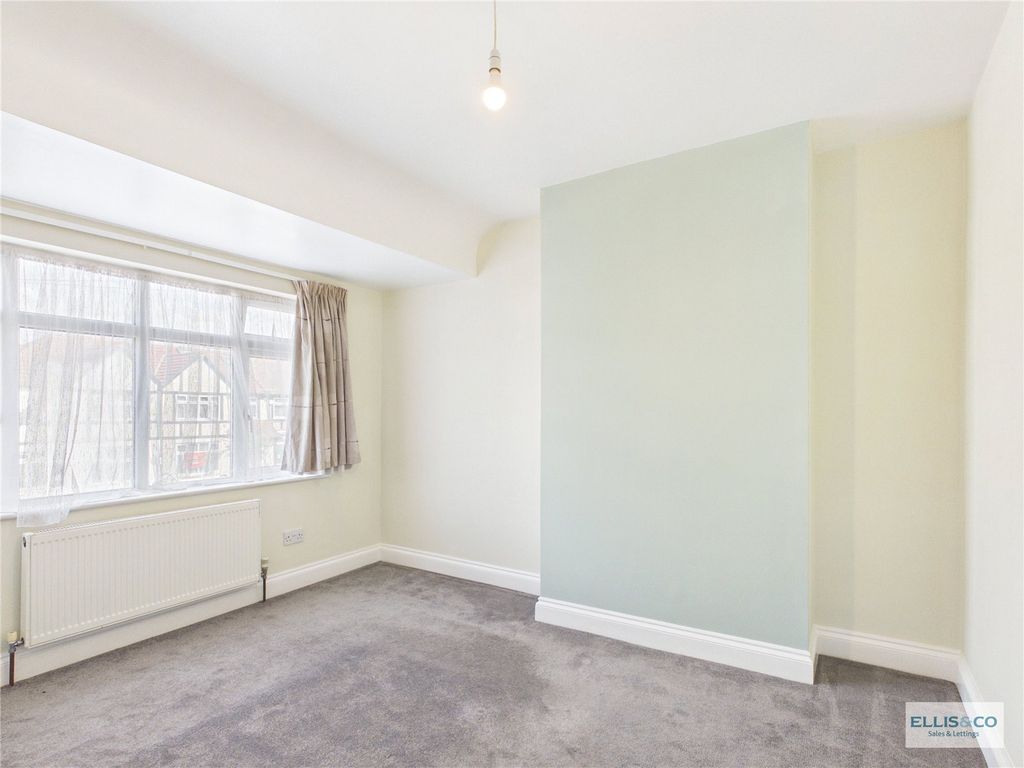 Property photo 2 of 11 Picture No. 05