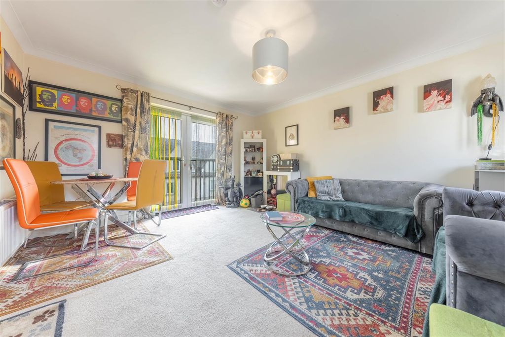 Property photo 2 of 18 Ba-6.Jpg