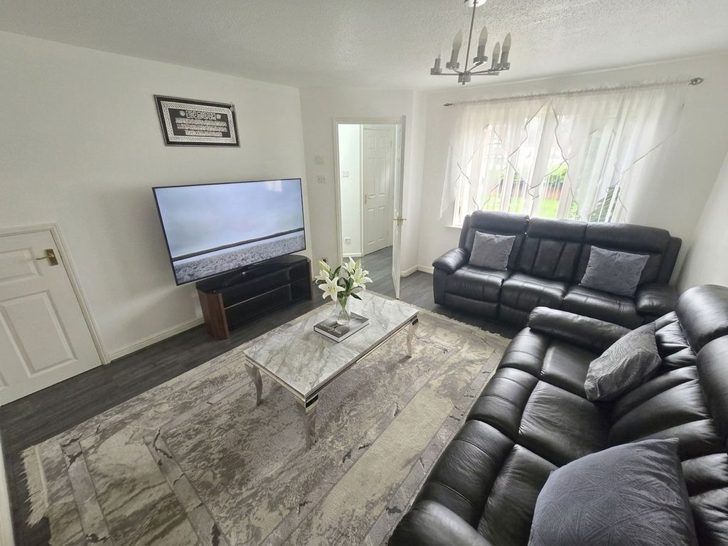 Property photo 2 of 15