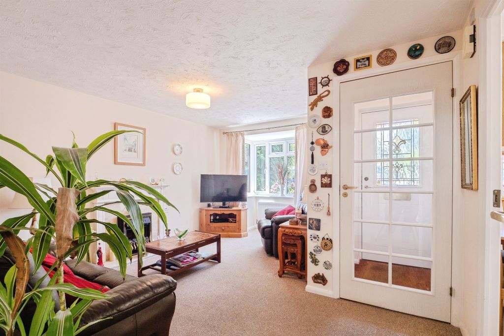 Property photo 3 of 18