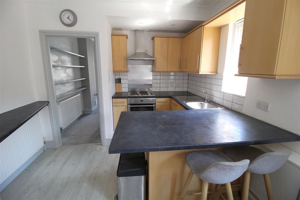 Property photo 2 of 13 Img_3184.Jpg