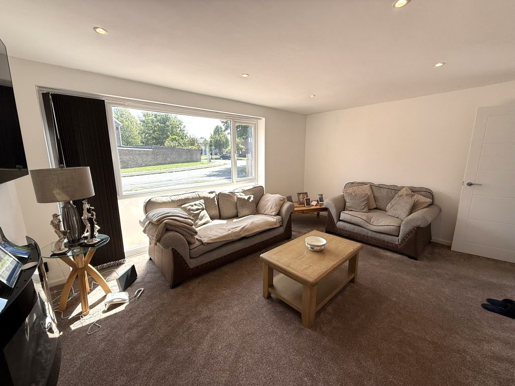 Property photo 3 of 13 Living Room