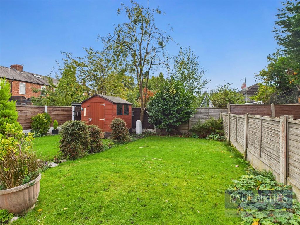 Property photo 2 of 20 Cam01301G0-Pr0687-Still001.Jpg