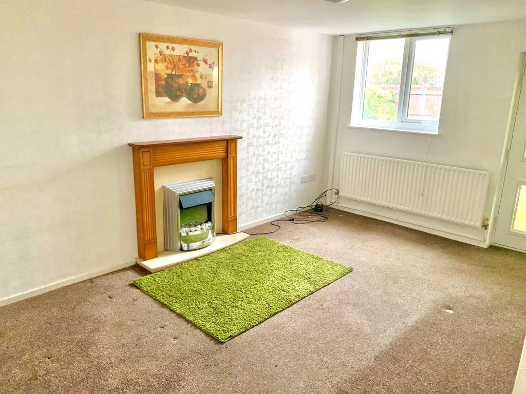 Property photo 2 of 12 Picture No. 06