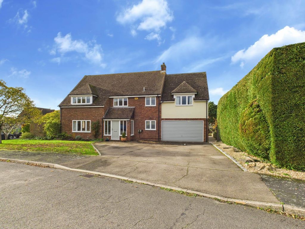 Property photo 1 of 44