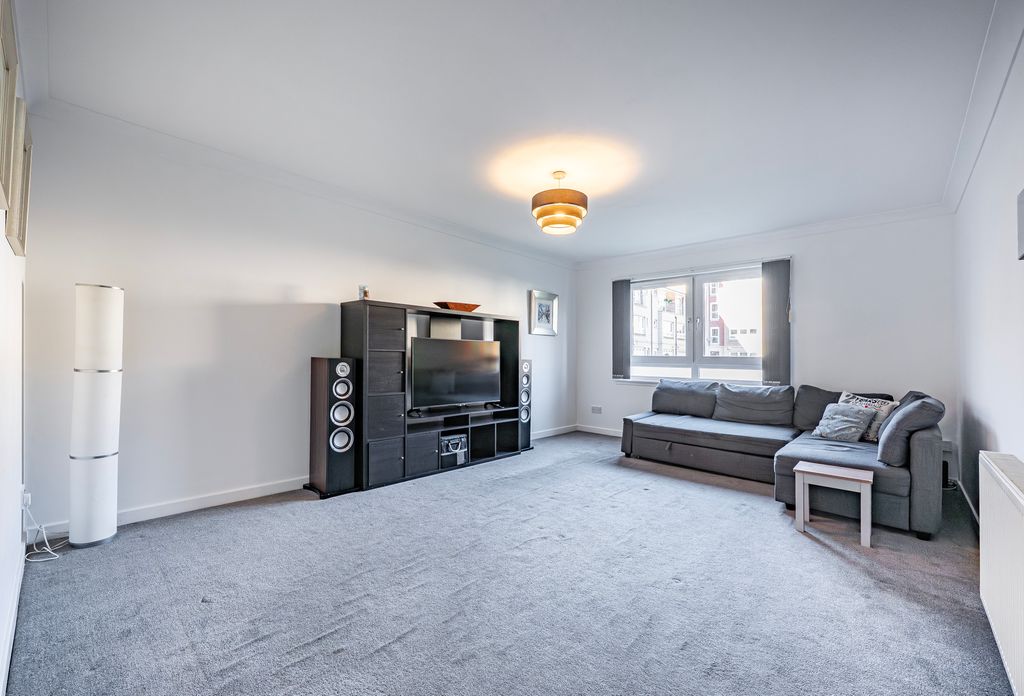 Property photo 2 of 29