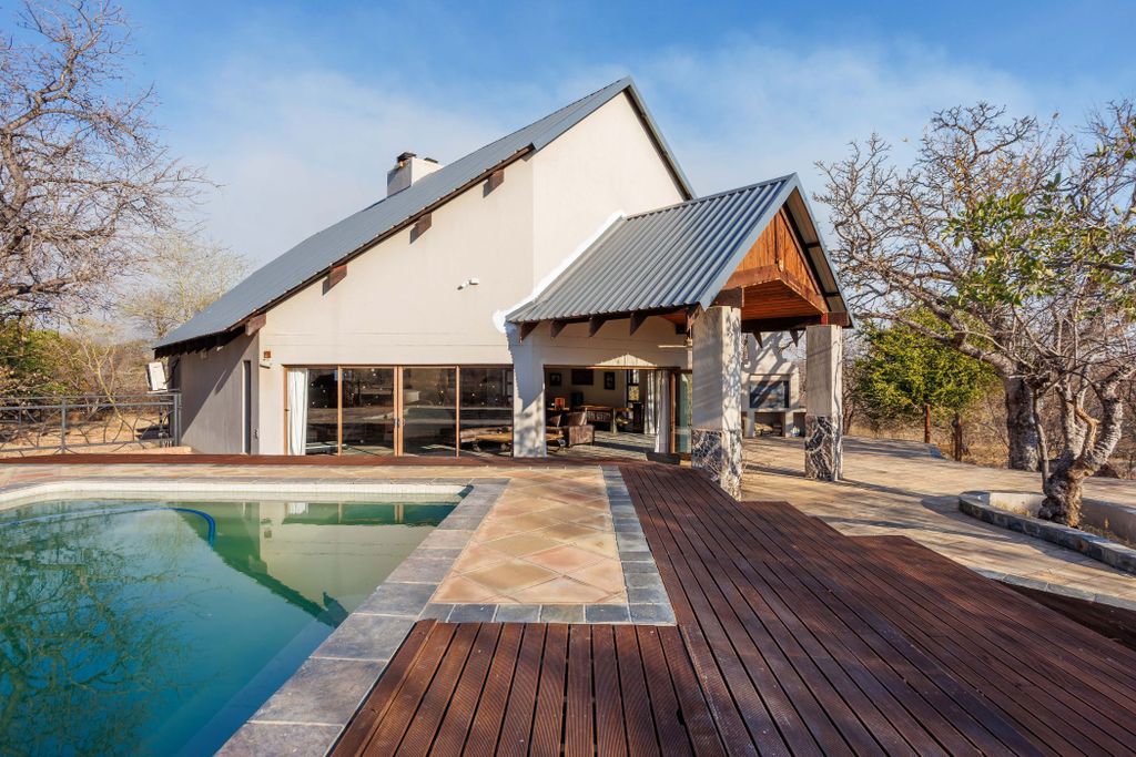 Property photo 2 of 60 1Hs1710697