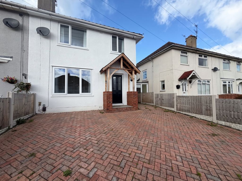 Property photo 1 of 26
