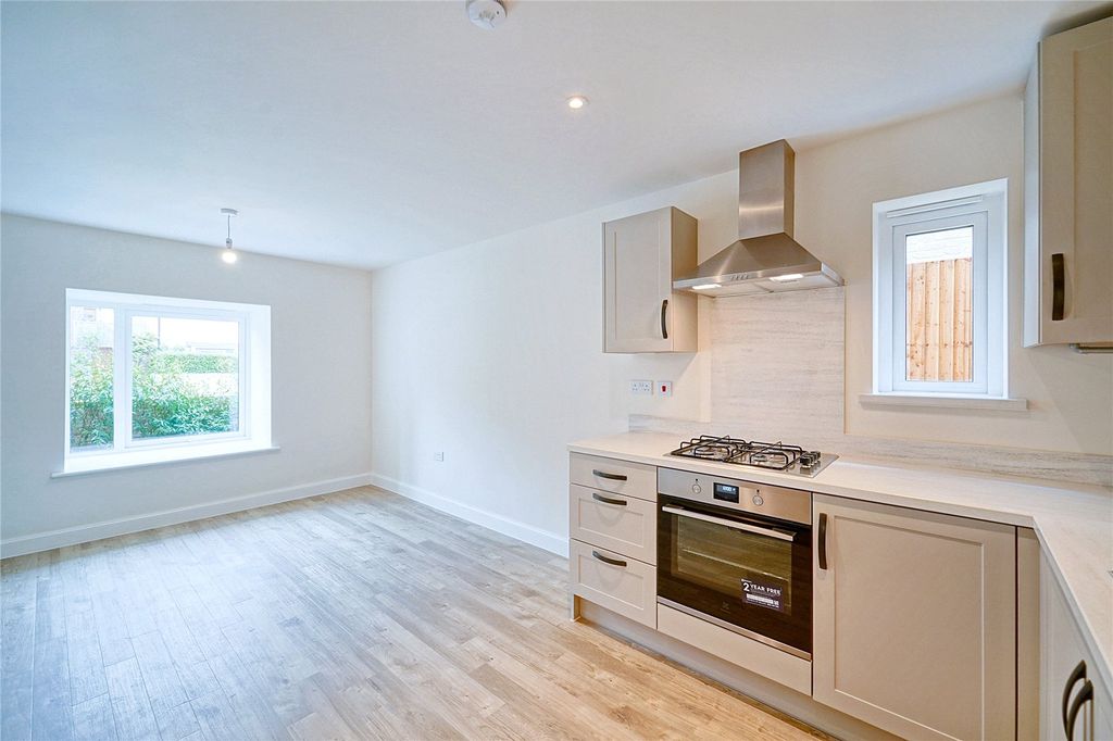Property photo 3 of 21 Picture No. 04