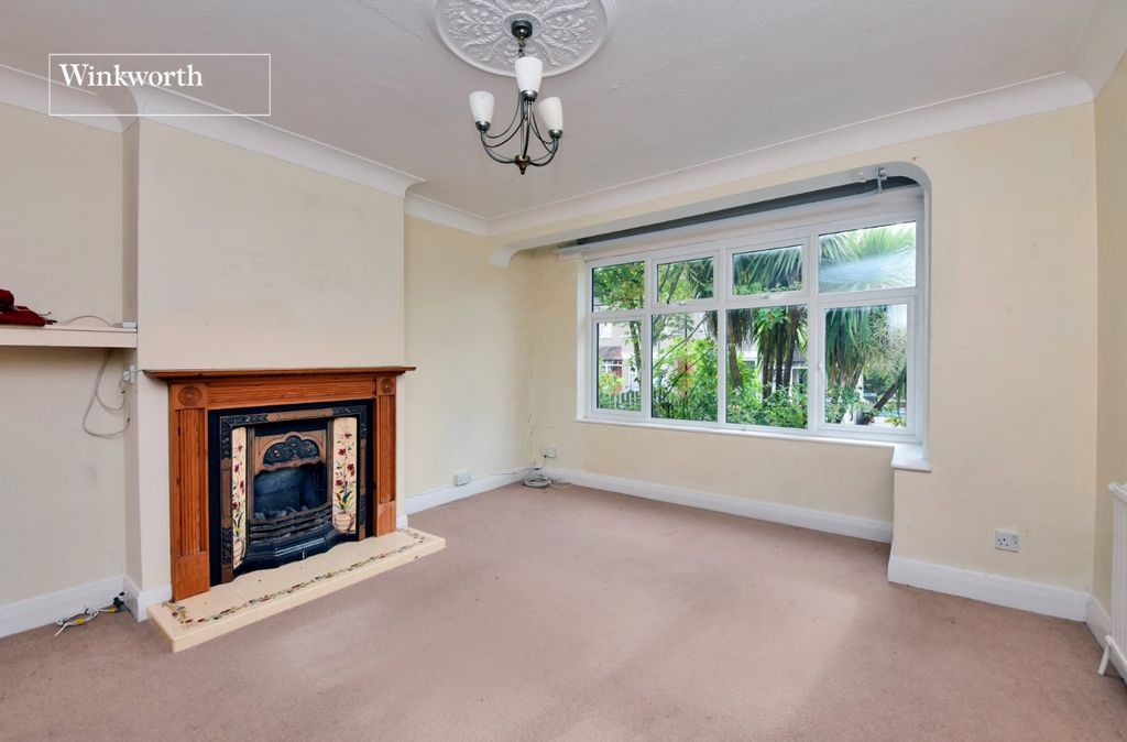 Property photo 2 of 15 Picture No. 06