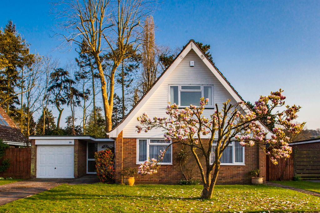 Property photo 1 of 16