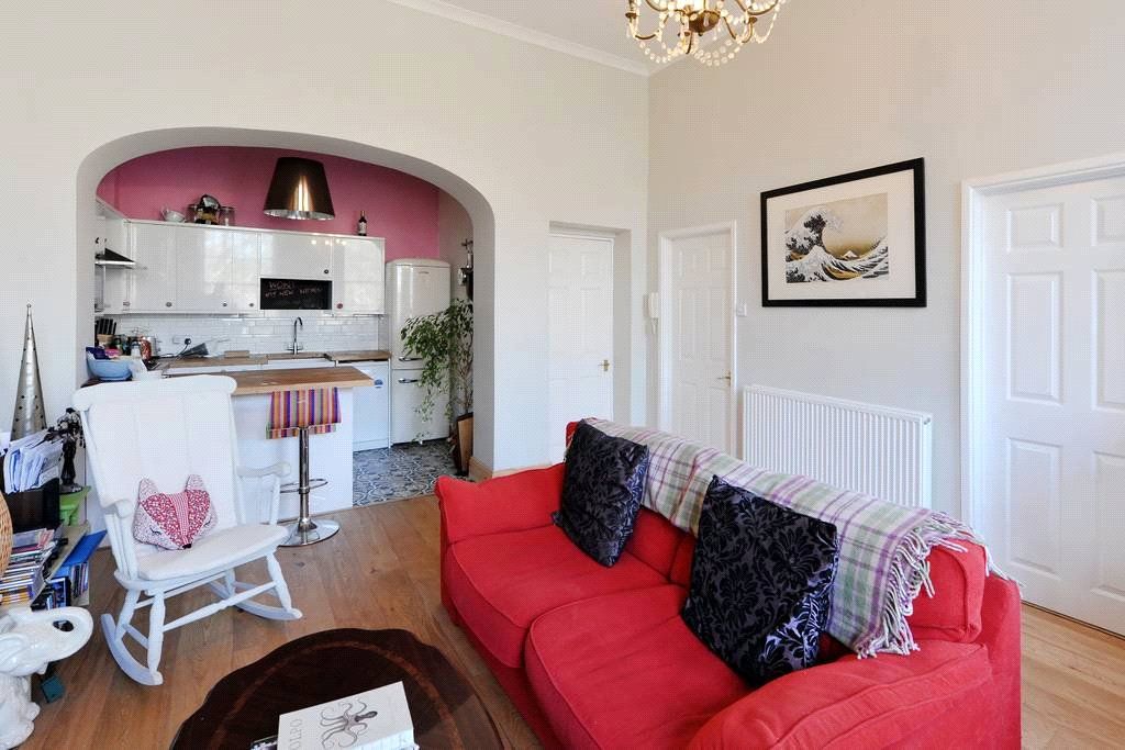 Property photo 2 of 15 Picture No. 28