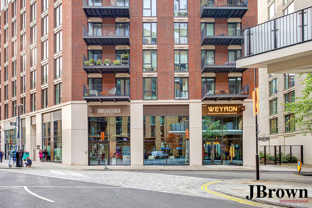 Property photo 1 of 14